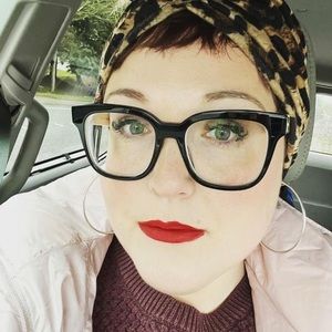 Meet your Posher, Sheena